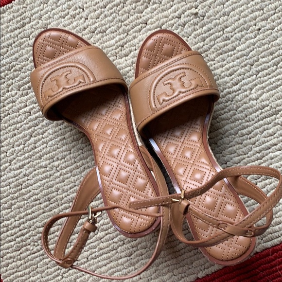 Tory Burch Platform Sandals - Picture 5 of 8